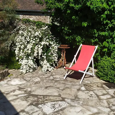 Gasthuis La Grange De Cherence-giverny *